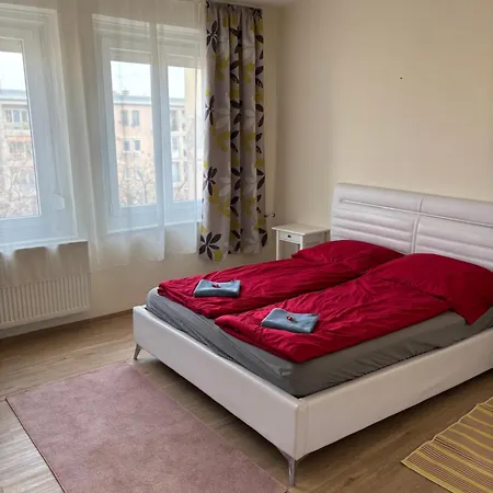 Annabeth Cozy An Quiet Parkside Daire Budapeşte