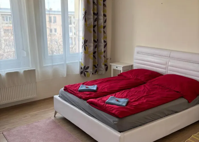 Annabeth Cozy An Quiet Parkside Apartmán Budapešť